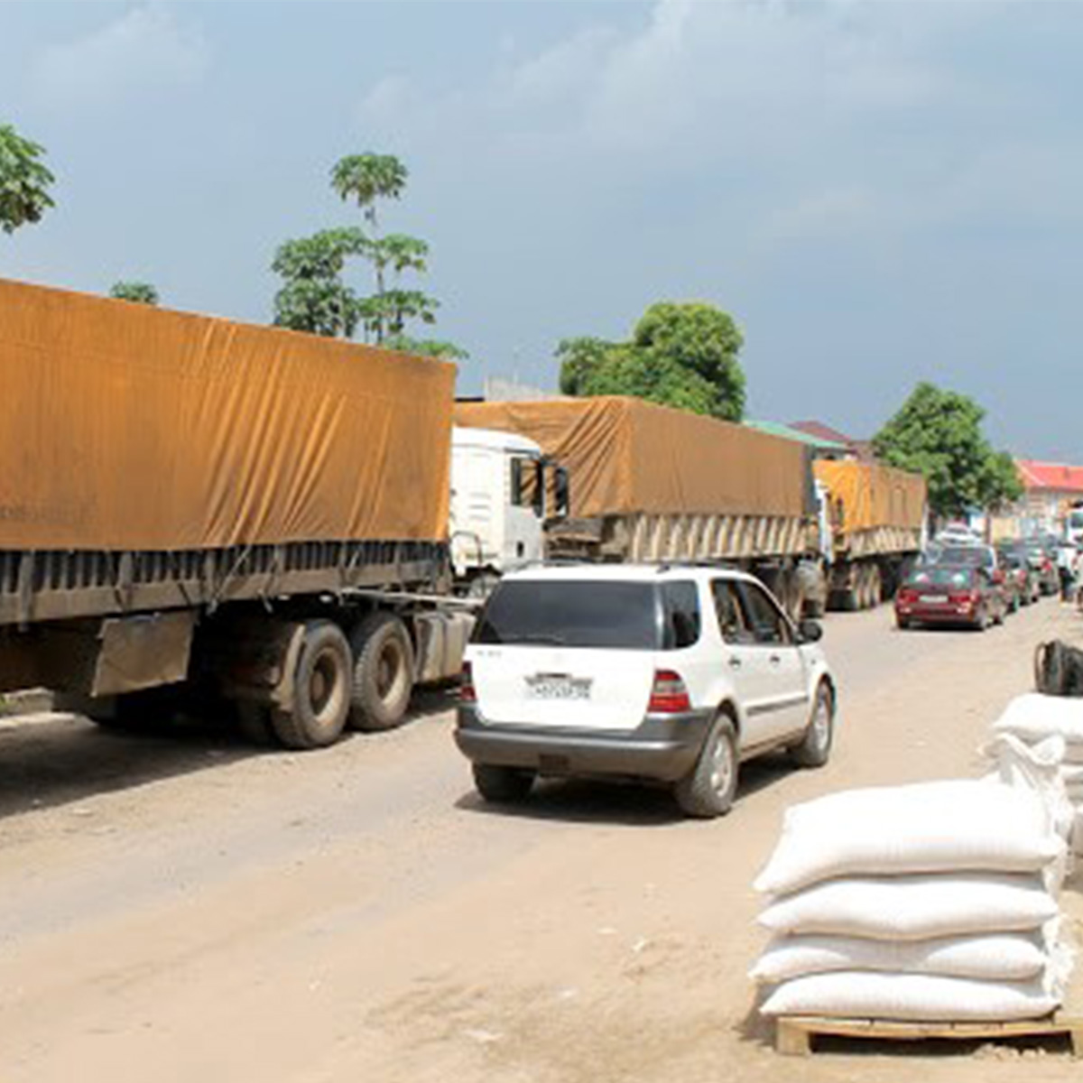 Aménagement de routes (Mugina – Mabanda – Nyanza – lac et Rubavu – Gisiza) et facilitation de transport sur le corridor Nord Sud (Gisenyi -Cyangugu)- Ruhwa – Bujumbura – Mugina